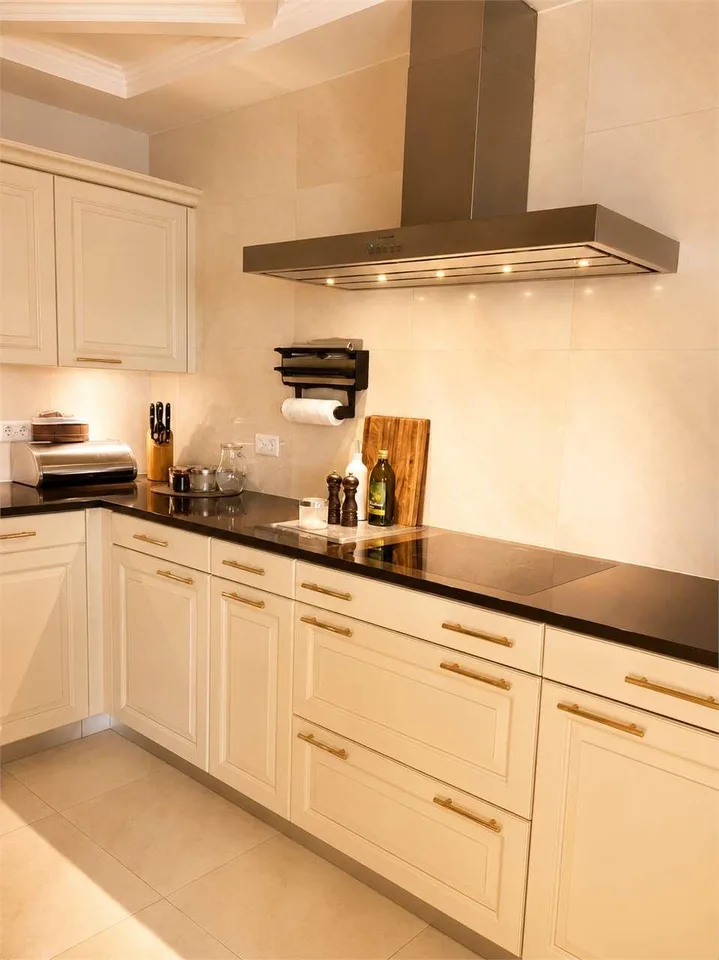 Splendides Duplex mit 4,5 Zimmern und Seeblick – Foto 8 von 13