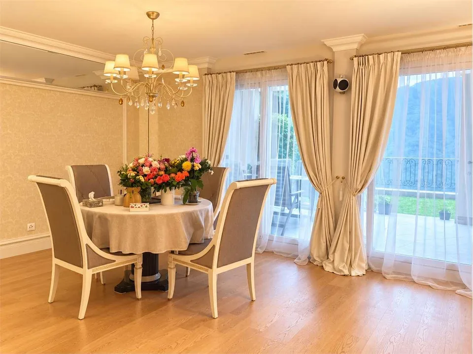 Splendides Duplex mit 4,5 Zimmern und Seeblick