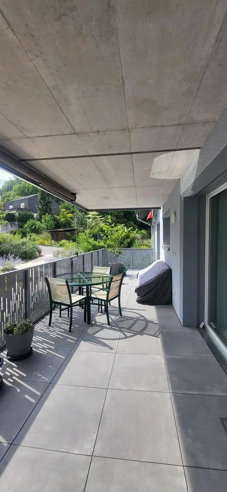 Vie moderne, vie détendue - appartement 3.5 pièces à Niederglatt