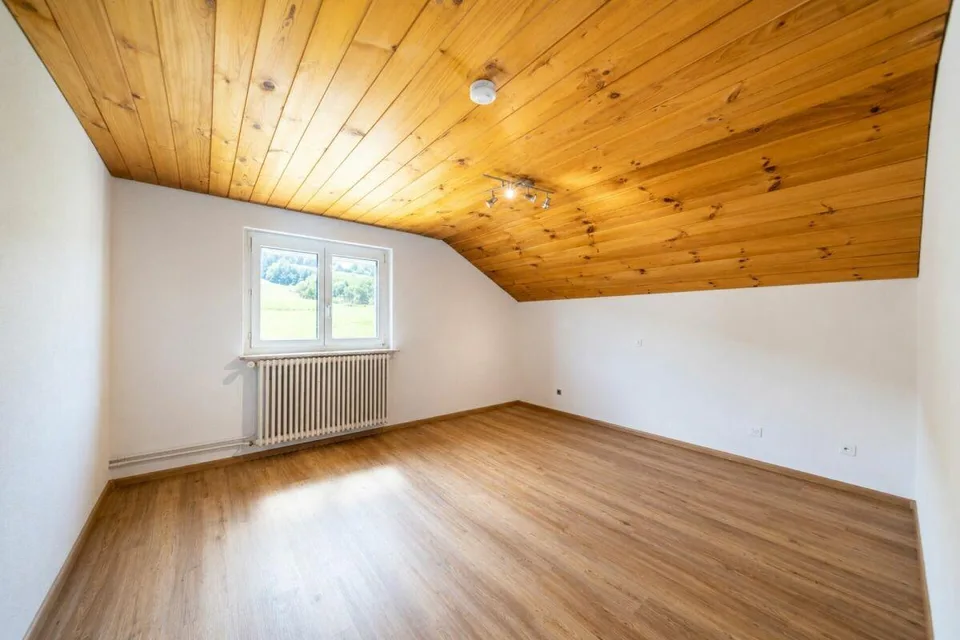 Ein Zuhause am Rhein mit Naturpool und Ausbaupotenzial - exklusives...