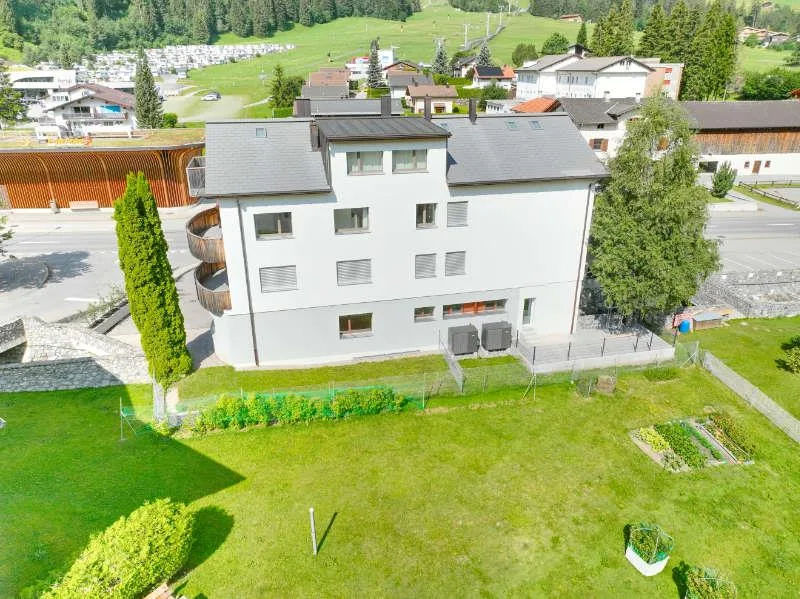 Neue Erstwohnung mit grosser Aussenfläche und Garten – photo 14 of 23