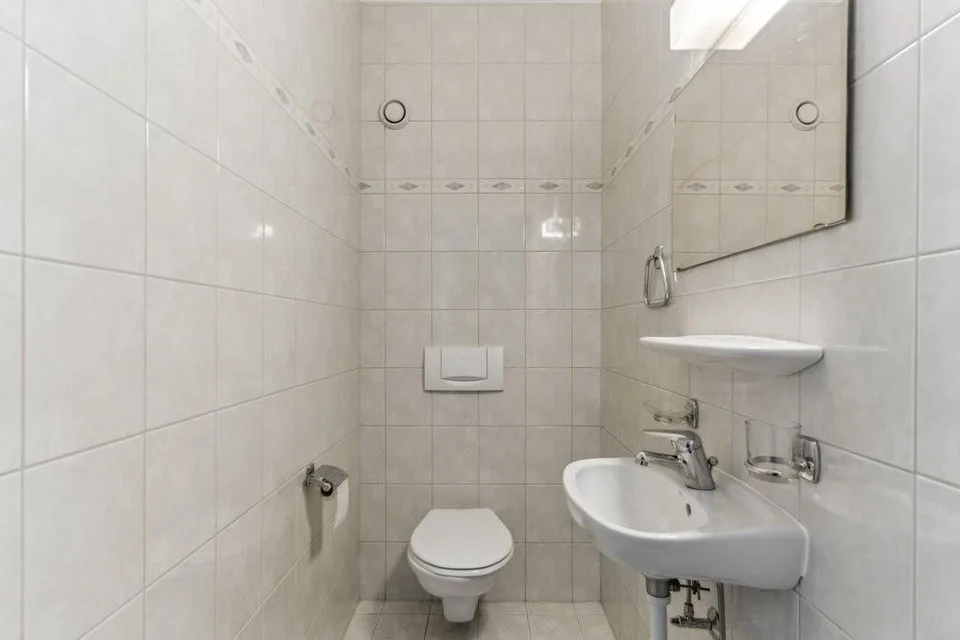 A saisir ! Magnifique logement idéalement situé à Fribourg ! – Foto 8 von 9