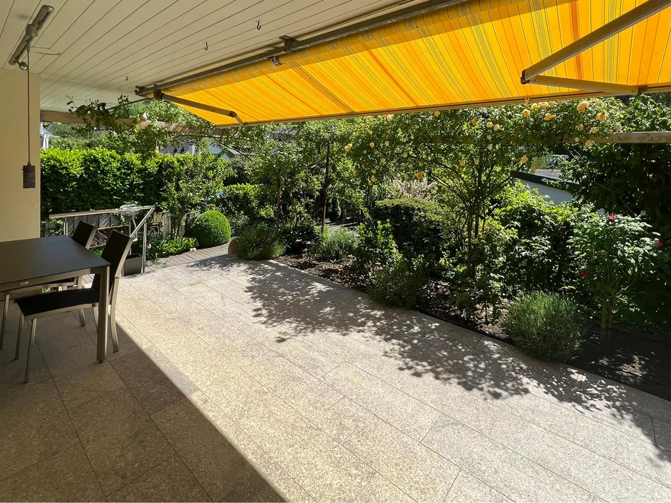 Ampia casa unifamiliare in una zona residenziale tranquilla a Münchenstein