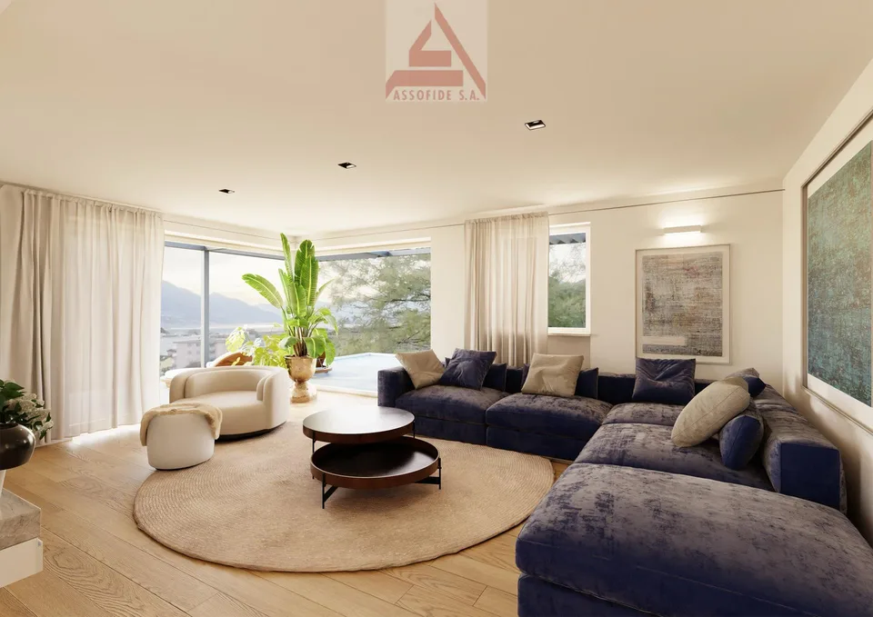 Haus mit bewilligtem Projekt / Casa con progetto approvato