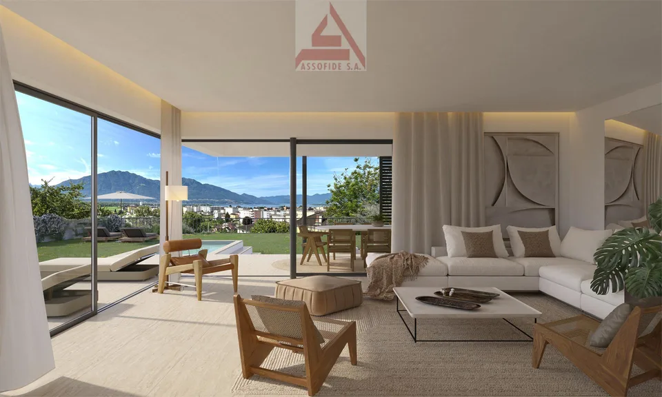 Haus mit bewilligtem Projekt / Casa con progetto approvato