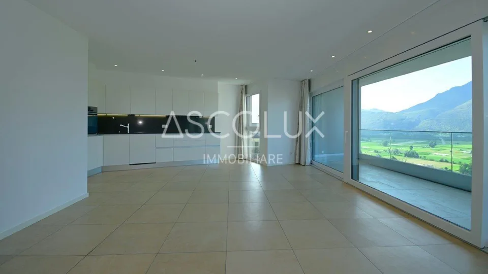 Appartamento 3.5 locali con terrazza coperta, vista panoramica e lago – foto 6 di 30