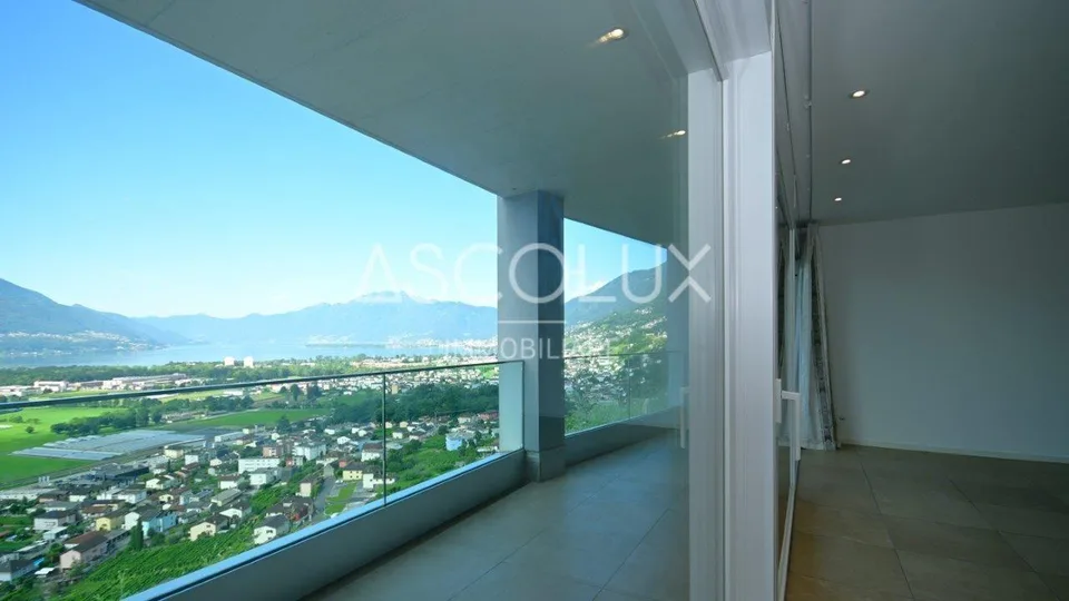 Appartamento 3.5 locali con terrazza coperta, vista panoramica e lago – foto 15 di 30