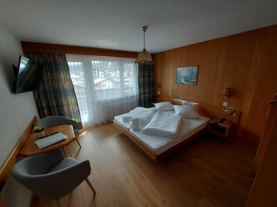 Hotel Alpha schöner Dreisternebetrieb in Saas-Grund. – Foto 12 von 17