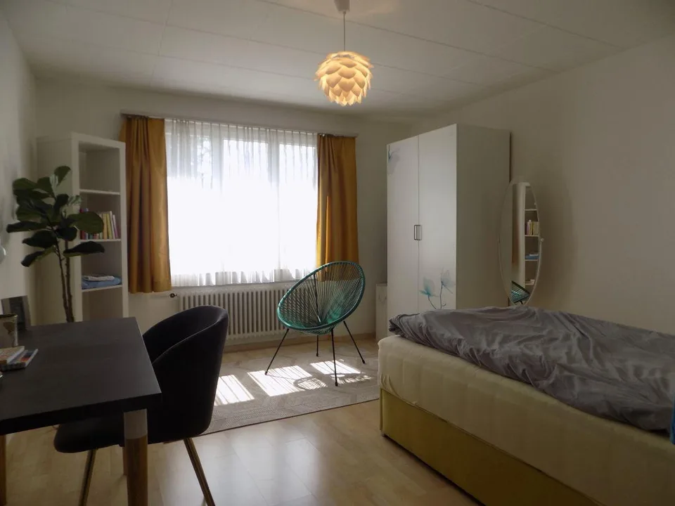 Incantevole casa bifamiliare con giardino e garage a Möhlin