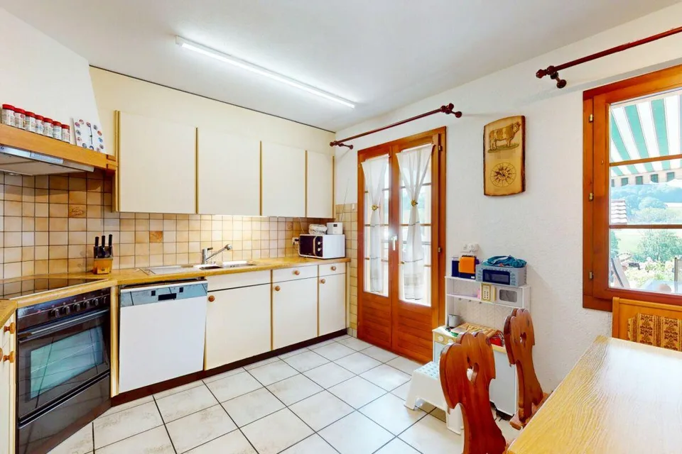Mehr als ein Bauernhaus - drei Wohnungen und unzählige Möglichkeiten – Foto 8 von 17