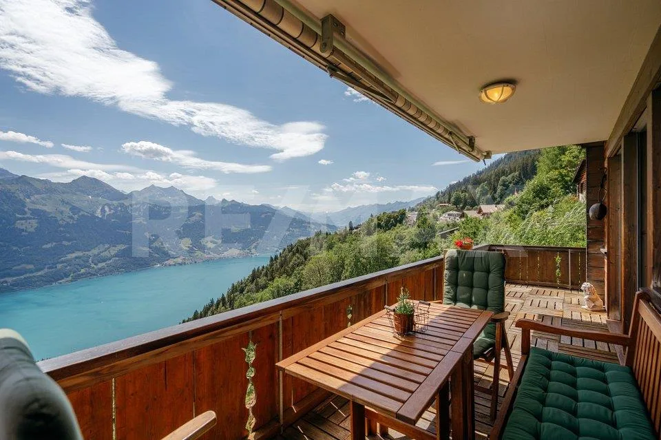 Exklusive 6.5-Zimmer-Maisonette-Wohnung über drei Etagen mit Wellness und unverbaubarer Panoramasicht – Foto 8 von 13