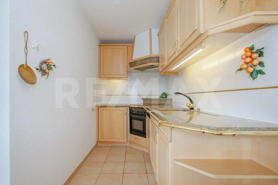 Exklusive 6.5-Zimmer-Maisonette-Wohnung über drei Etagen mit Wellness und unverbaubarer Panoramasicht – Foto 7 von 13