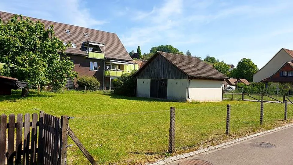 Baulandparzelle für Doppeleinfamilienhaus