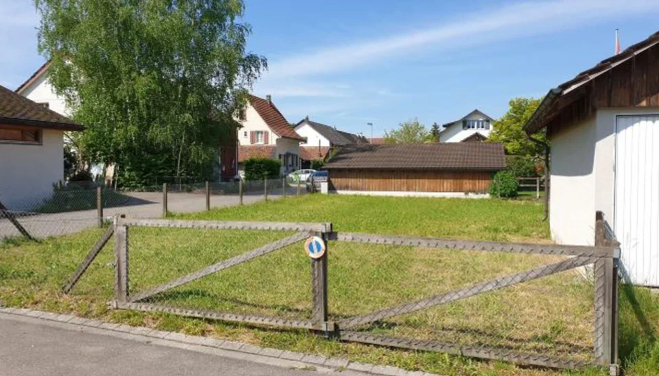 Baulandparzelle für Doppeleinfamilienhaus