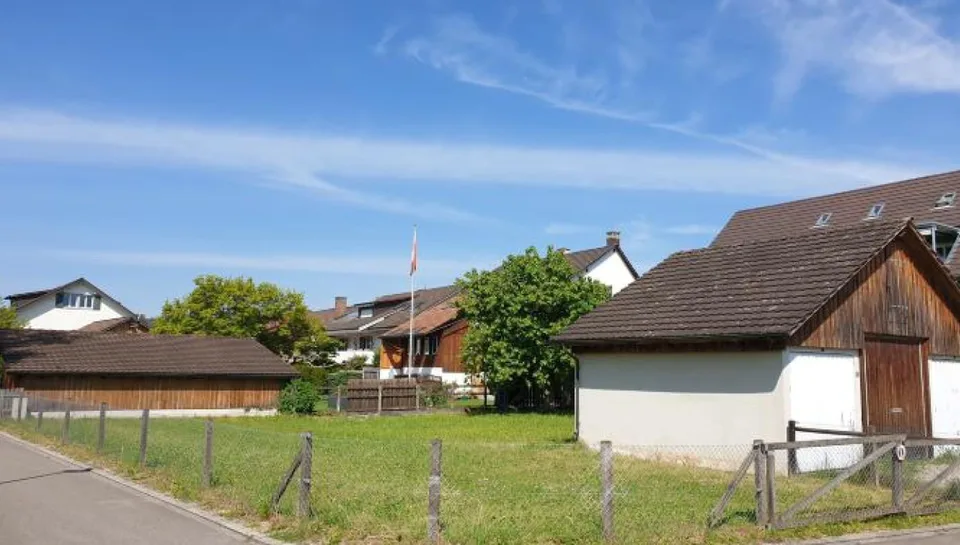 Baulandparzelle für Doppeleinfamilienhaus
