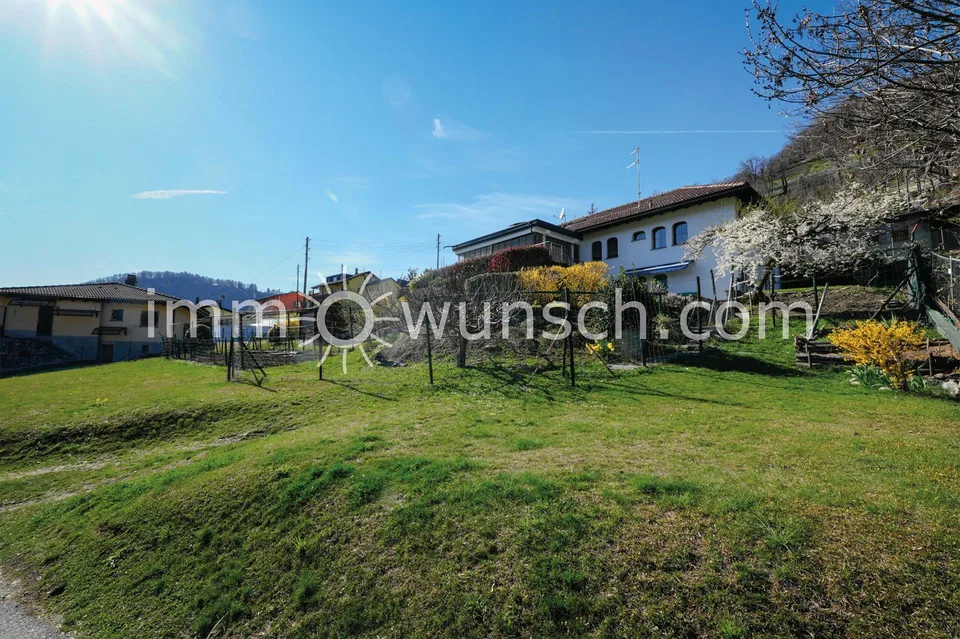 Zweigenerationen-Haus, mit Baureserve, 4 ½ Zi. Wg. im OG und 2 ½ Zi... – Foto 4 von 16