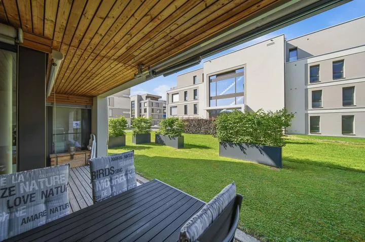APPARTAMENTO DI 2,5 CAMERE CON GIARDINO DI 85 M² - ARCHITETTURA ALL'AVANGUARDIA – foto 7 di 8