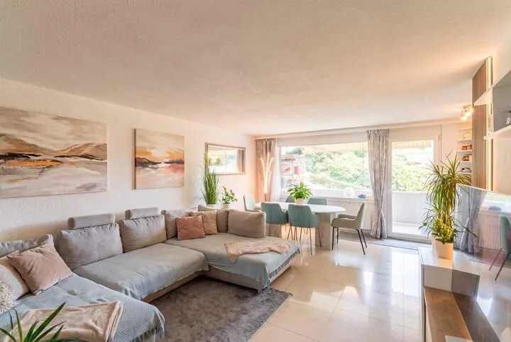 MODERN UND KOMFORTABEL - 4.5 ZIMMER WOHNUNG IN THÖRISHAUS