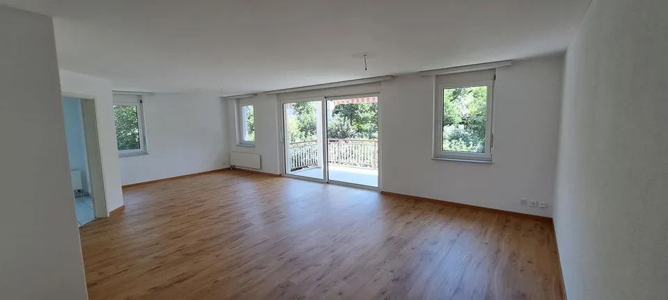 Sanft renovierte, grosszügige 4 ½ Zimmer Wohnung in Oberuzwil
