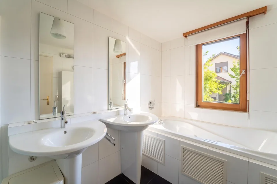 Exklusive Villa mit Panoramablick & Einliegerwohnung – Foto 11 von 22