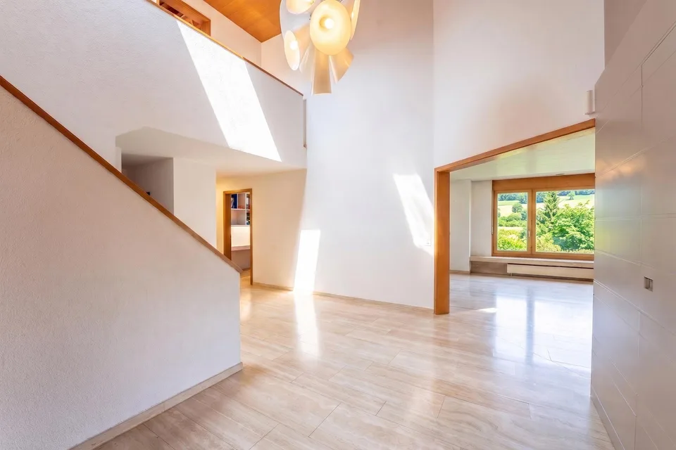 Exklusive Villa mit Panoramablick & Einliegerwohnung