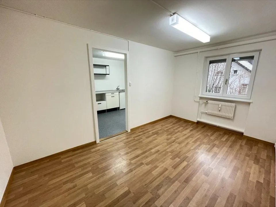 An sonniger, ruhiger Lage- Singelwohnung am Rosenberg!