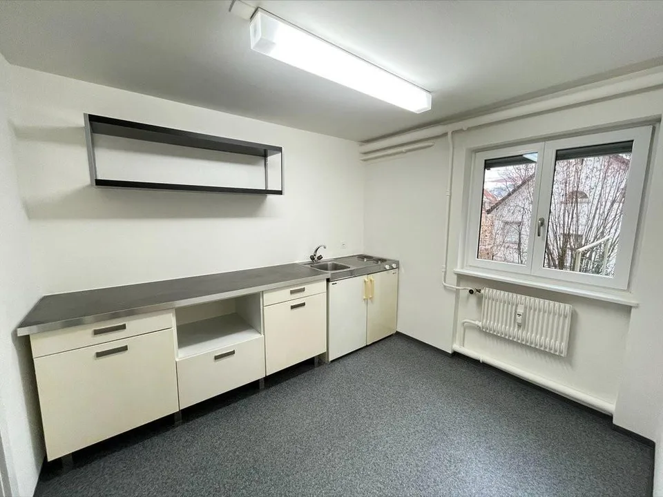 An sonniger, ruhiger Lage- Singelwohnung am Rosenberg!