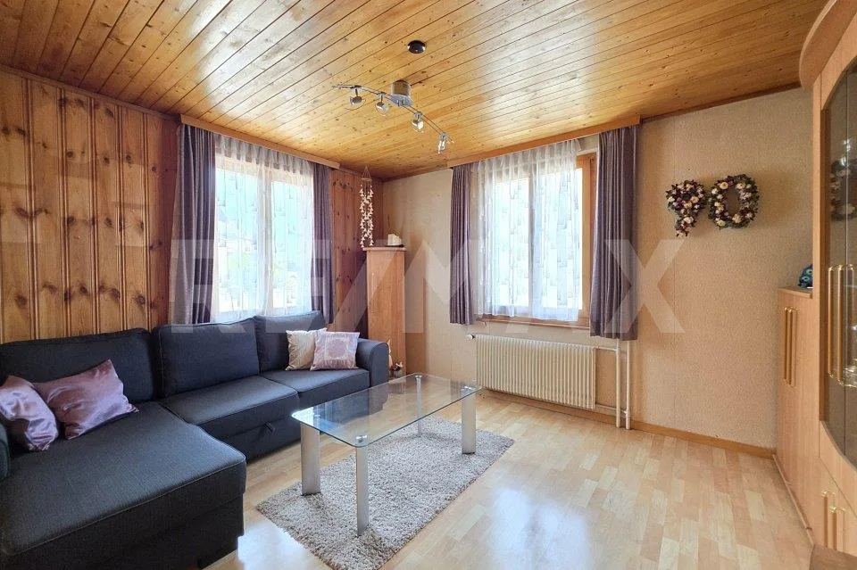 Zwei Häuser, ein Zuhause voller Möglichkeiten