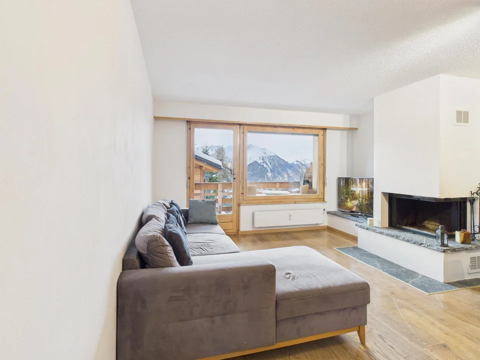 Chic 3.5 pièces - appartement meublé avec vue sur les montagnes à V...