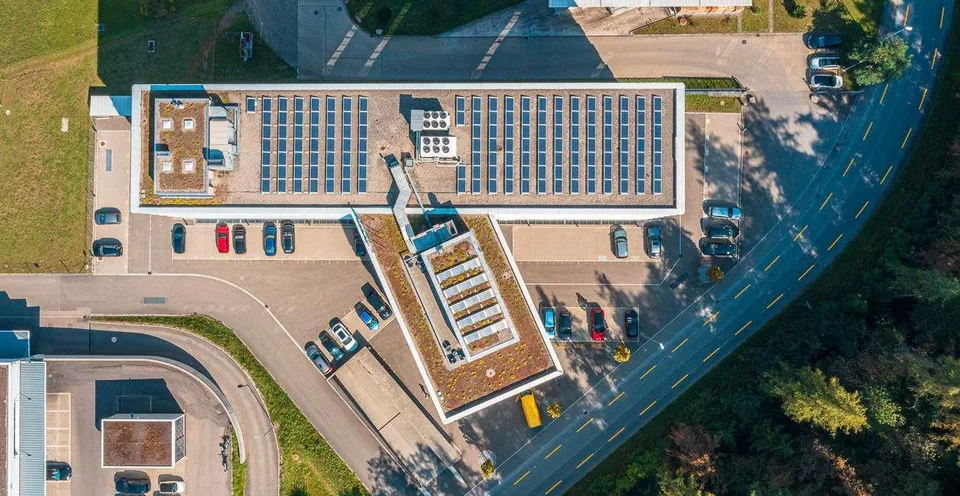 Top ausgebaute Büroflächen an zentraler Lage – Foto 12 von 24