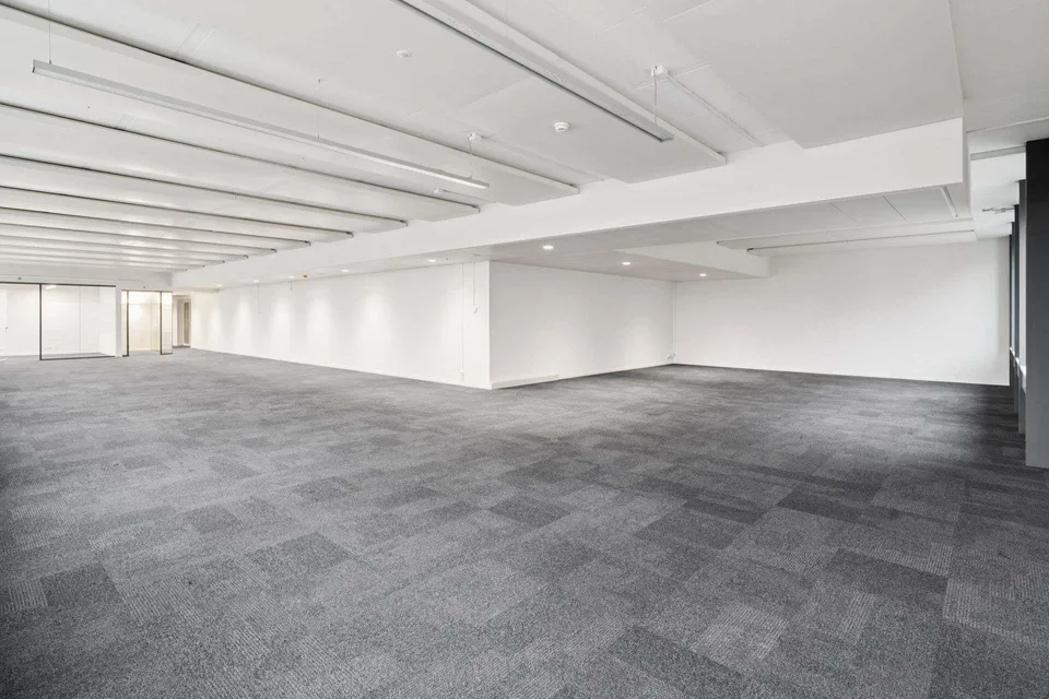 Top ausgebaute Büroflächen an zentraler Lage