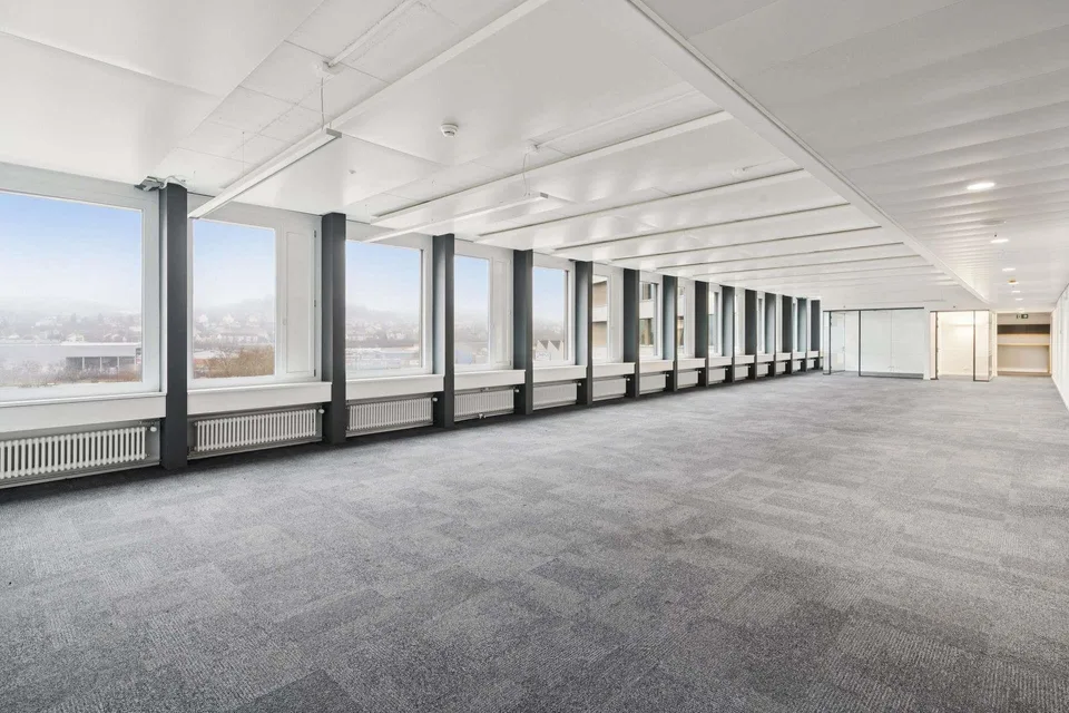 Top ausgebaute Büroflächen an zentraler Lage