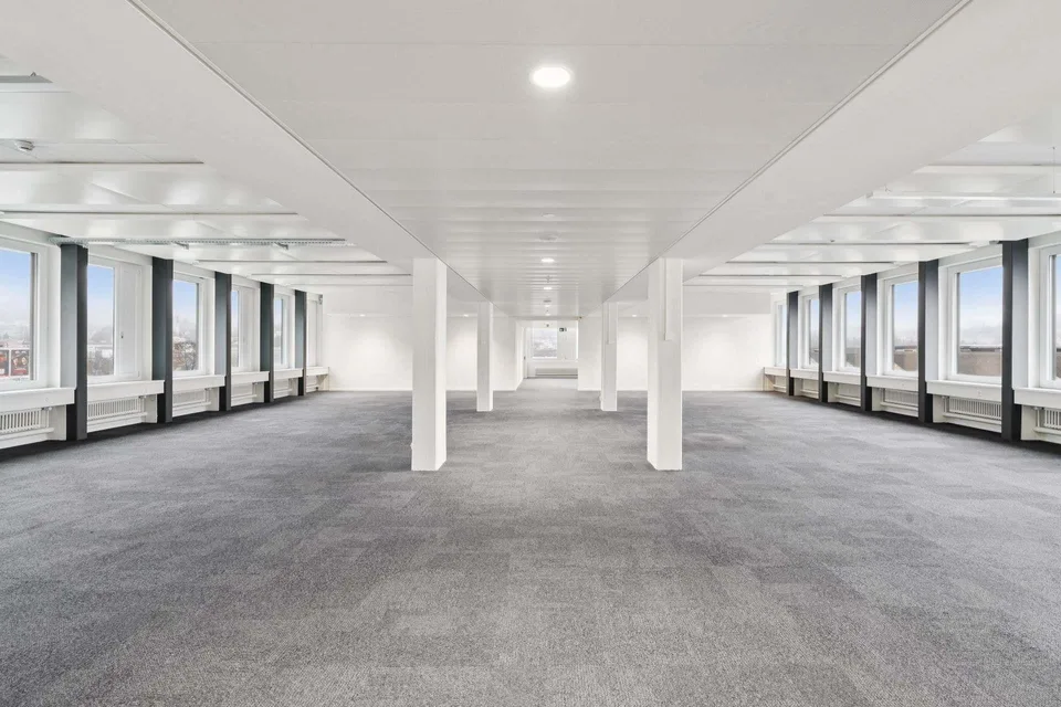 Top ausgebaute Büroflächen an zentraler Lage