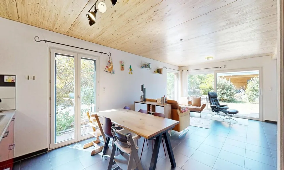 Incantevole casa familiare di 5,5 locali con giardino – foto 7 di 11
