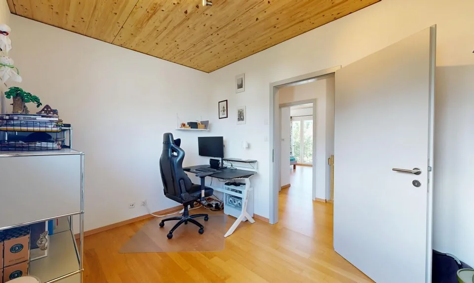 Incantevole casa familiare di 5,5 locali con giardino – foto 10 di 11