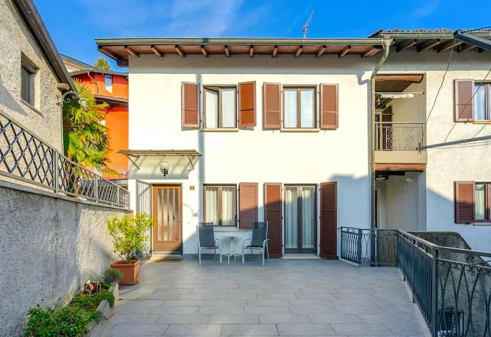 Elegante casa indipendente di 4.5 locali con garage, nel nucleo di ... – photo 10 sur 12