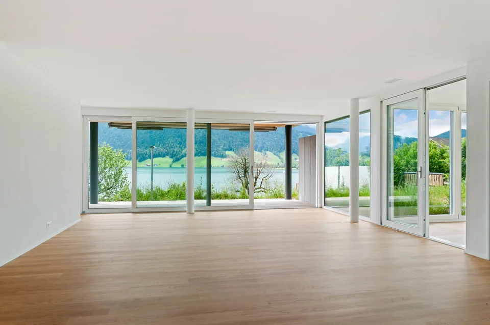 Vue sur le lac et confort recherchés ? Vous les trouverez ici !