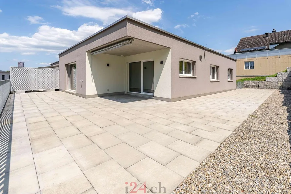 Helle 4.5 Zi.-Attika-Wohnung mit  viel Privatsphäre an guter Lage