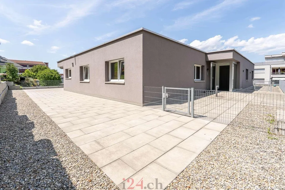 Helle 4.5 Zi.-Attika-Wohnung mit  viel Privatsphäre an guter Lage