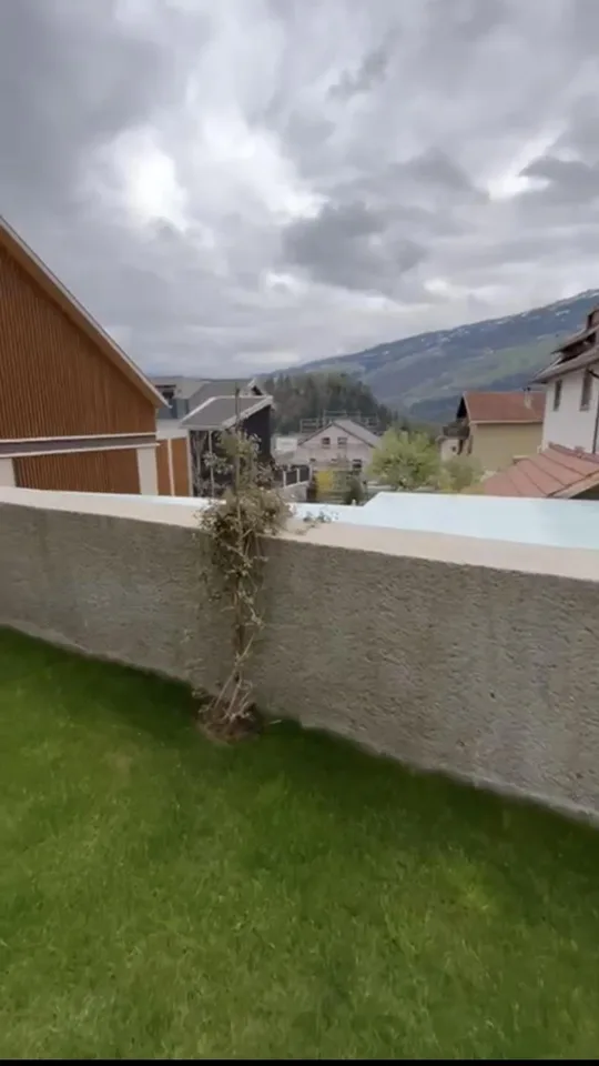 3.5-Zimmer-Erdgeschosswohnung mit traumhaftem Bergblick