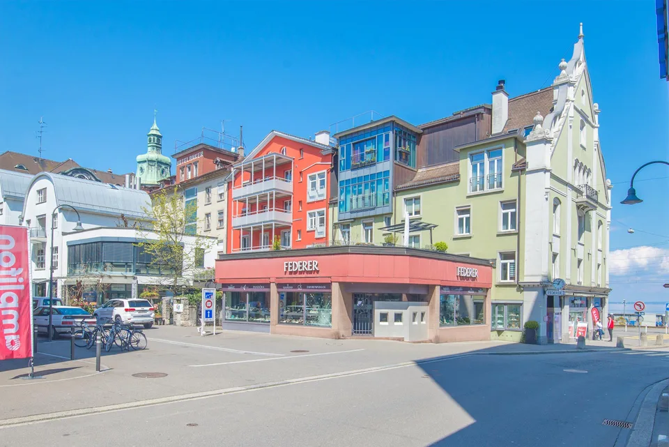 Seesicht - Grosszügige 5-Zimmerwohnung auf 175 m² in Jugendstilhaus