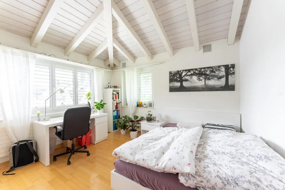 Charaktervolle Dachwohnung mit Wintergarten