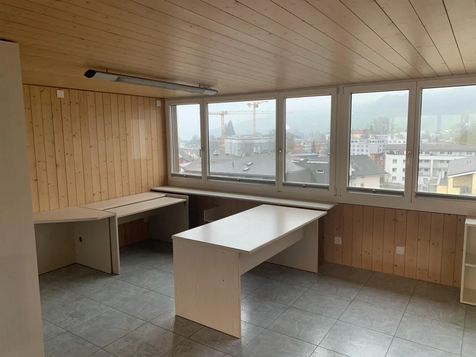 Grosszügige Attika-Maisonettewohnung