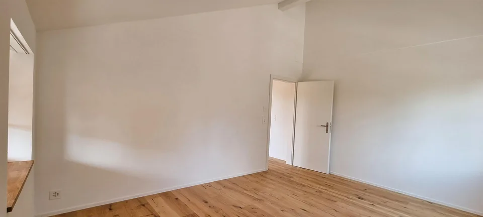offene, grosszügige 3.5-Zimmer Wohnung mit Blick ins Grüne – Foto 23 von 24