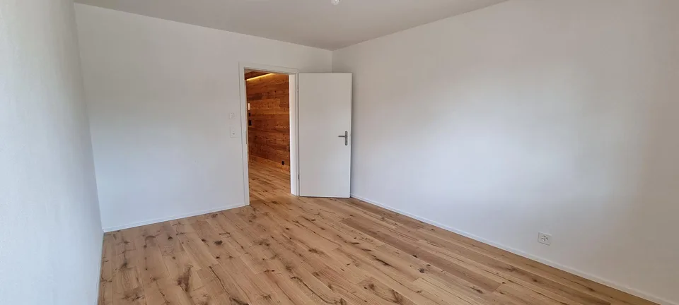 offene, grosszügige 3.5-Zimmer Wohnung mit Blick ins Grüne – Foto 18 von 24