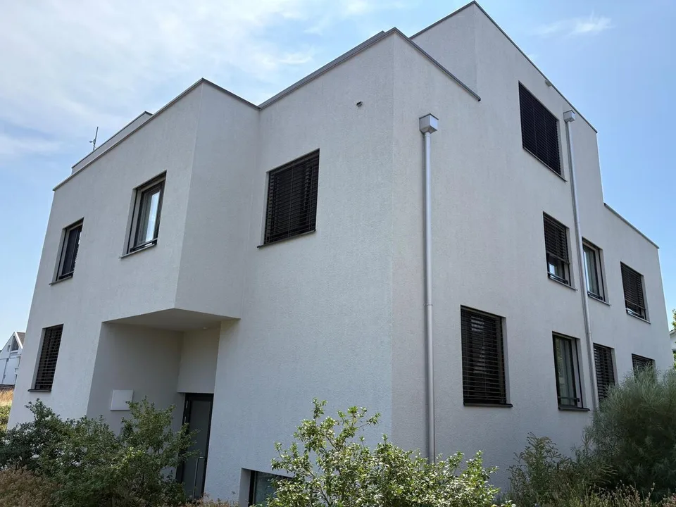 Schöne 4.5-Zimmer Gartenwohnung an ruhiger und zentraler Lage