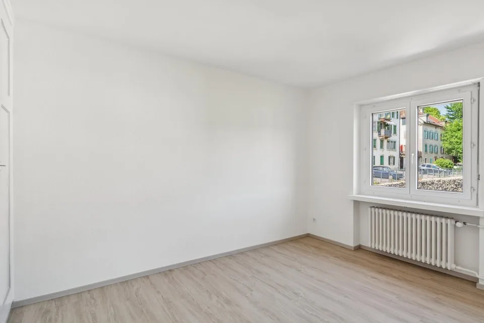 Schönes 3.5-Zimmer-Apartment renoviert, sofort verfügbar