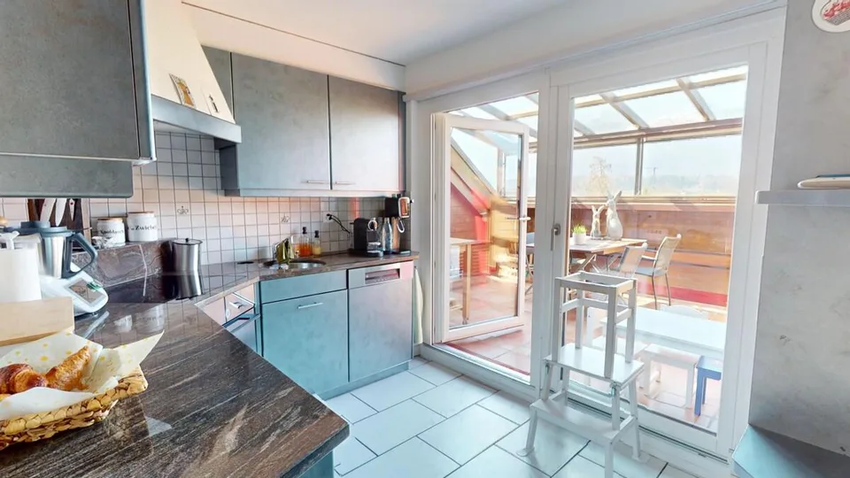 Espaceux, 6,5 pièces, vue imprenable, situation idéale et 3 balcons – photo 8 sur 13