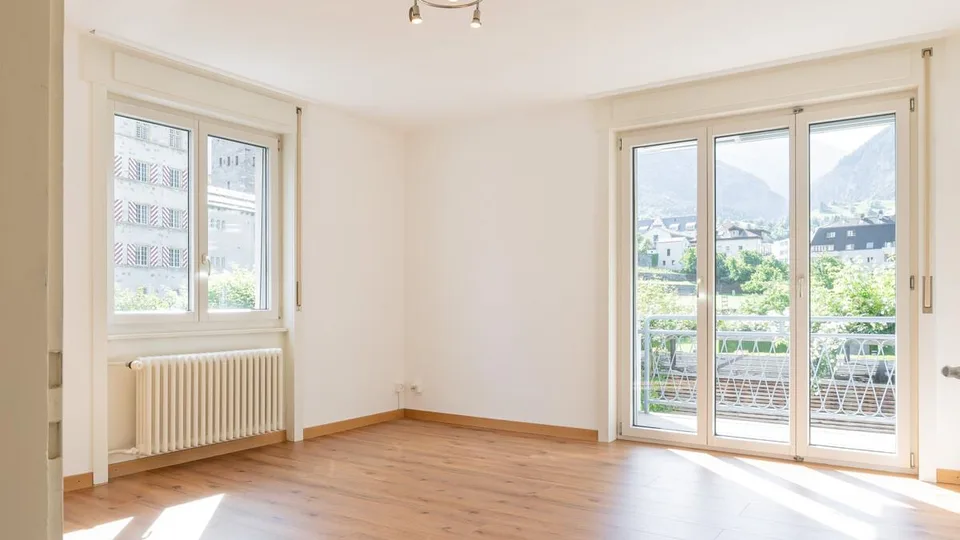 Appartamento di 4,5 locali con vista panoramica sul Schlossgarten di Brig