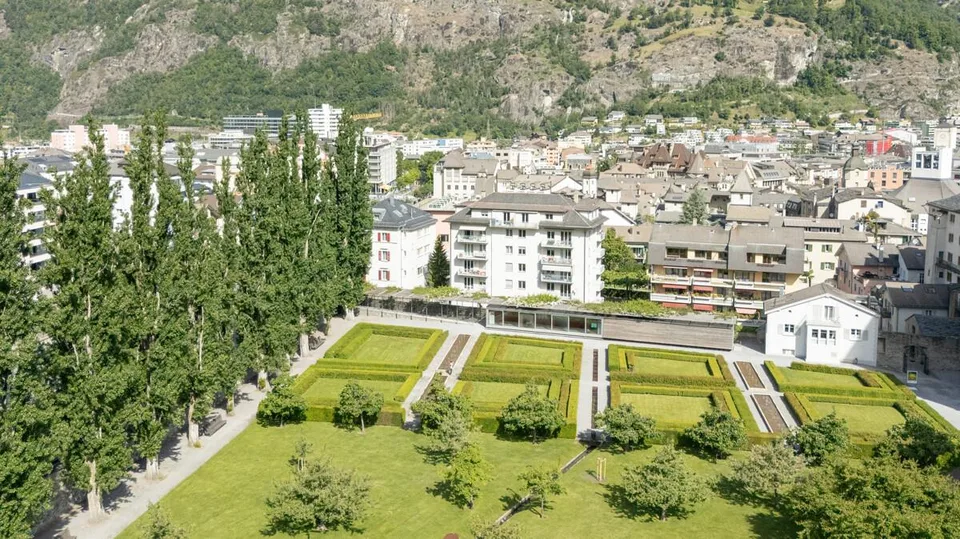 Appartamento di 4,5 locali con vista panoramica sul Schlossgarten di Brig